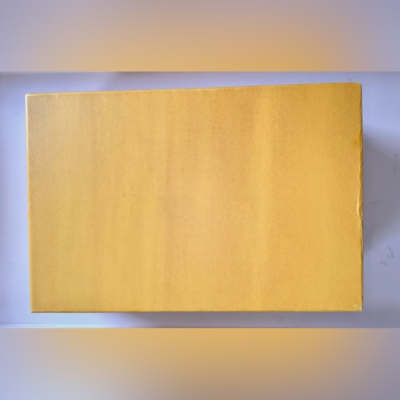 SOLD—Fendi FFreedom NIB Yellow Pumps Heels 38 UK5 - Picture 4 of 15